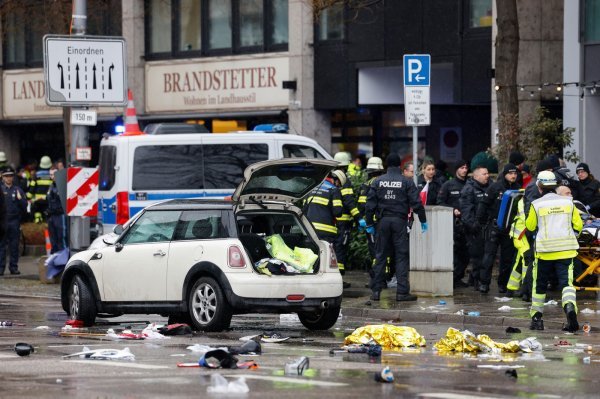 Napad automobilom u Münchenu