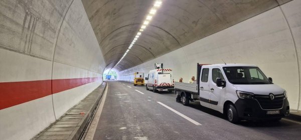 Autocesta Zagreb – Macelj opremljena LED rasvjetom