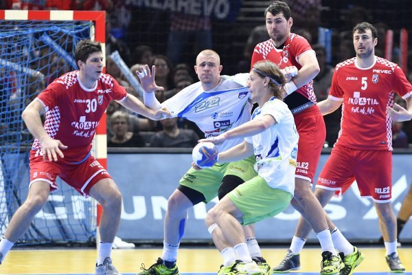 Jure Dolenec u akciji