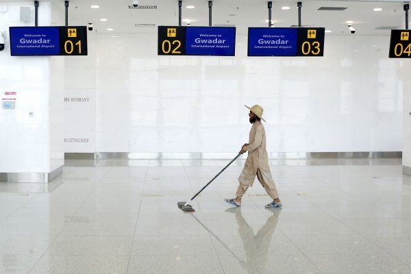 Zračna luka New Gwadar