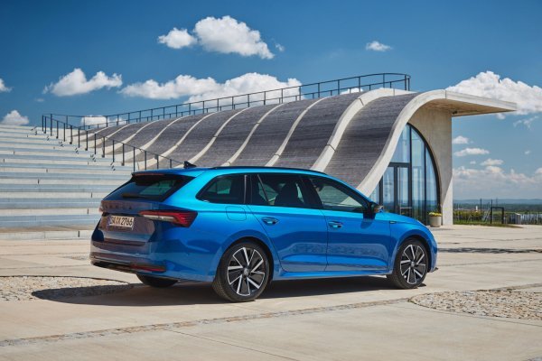 Škoda Octavia Combi 4x4 Sportline