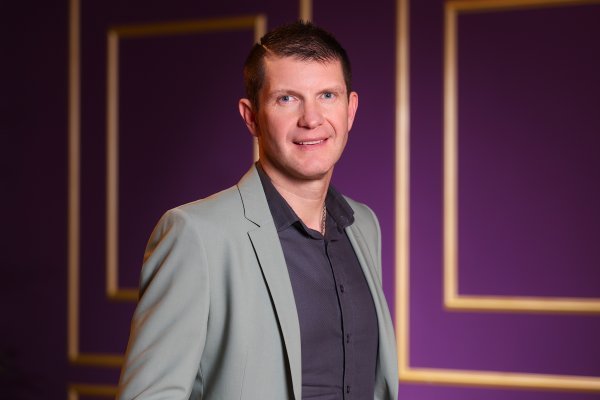 Brak na prvu - Darko