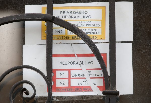 Naljepnice nakon potresa