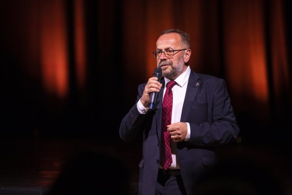 Predsjednik Rotary kluba Zagreb Kaptol Vjekoslav Mrakovčić