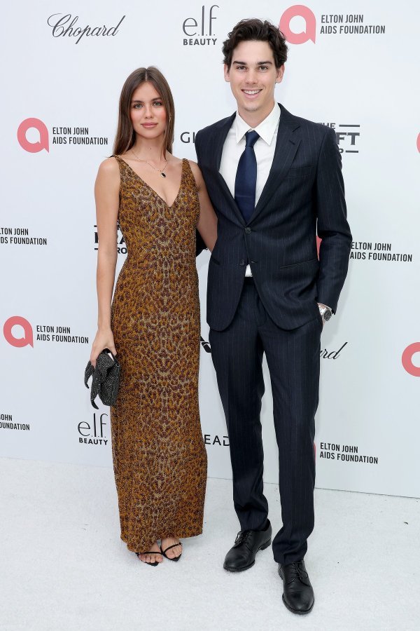 Alex Lee-Aillon i Paris Brosnan