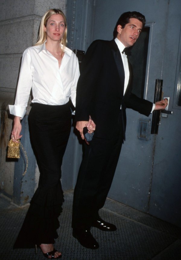 Carolyn Bessette-Kennedy i John Kennedy Jr.