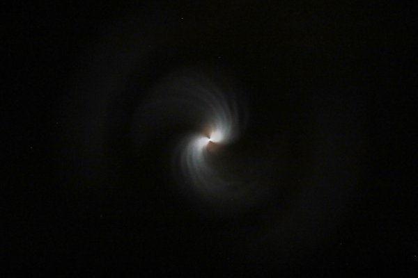 Space X spirala na nebu iznad Pule