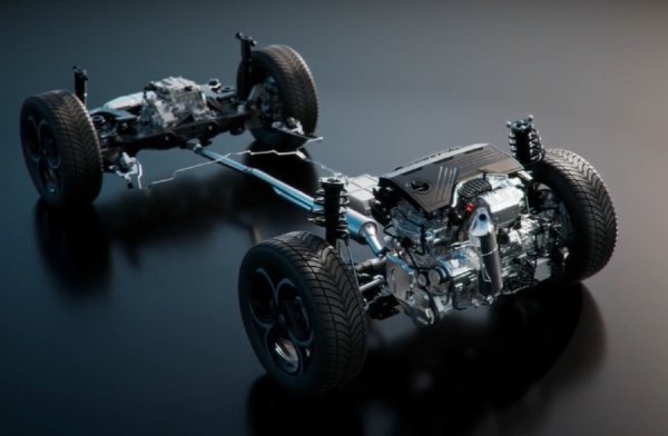 Alfa Romeo Junior Ibrida Q4