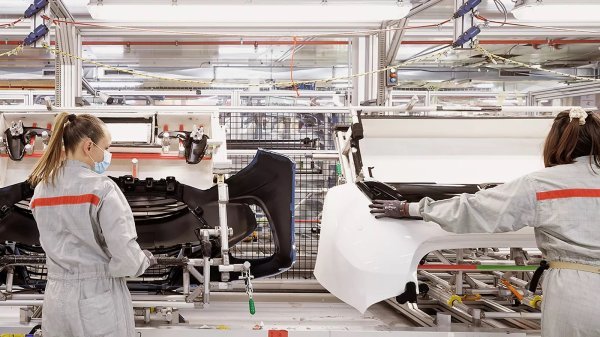 Toyota Circular Factory maksimizira reciklažu i obnovu materijala iz vozila na kraju životnog vijeka