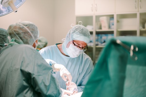 Luka Širola, dr. med. - spec. ortoped