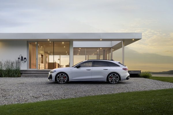 Audi A5 e-hybrid Avant