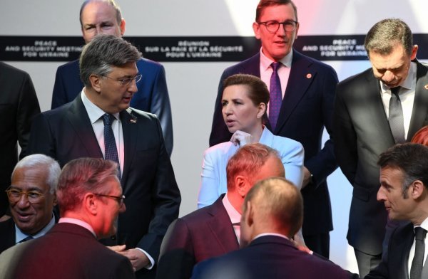 Andrej Plenković na samitu u Parizu