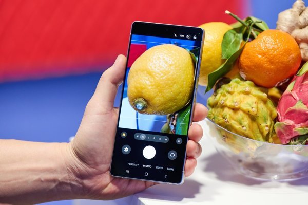 Samsung Galaxy S25_Camera_Macro