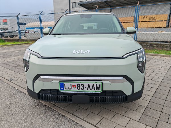 KIA EV3