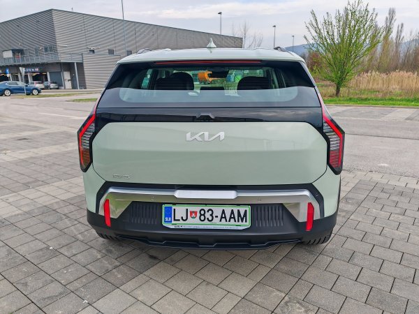 KIA EV3