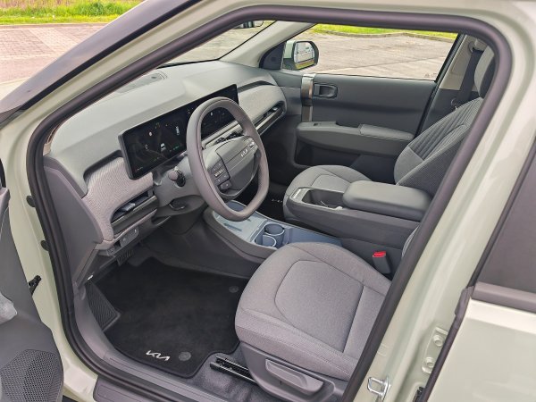 KIA EV3