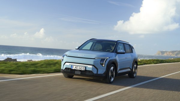 KIA EV3