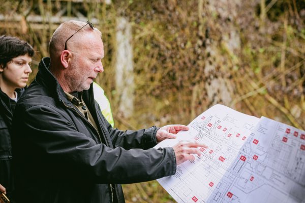 Obilazak nedovršene Sveučilišne bolnice u Blatu, projekt na kojemu godinama radi