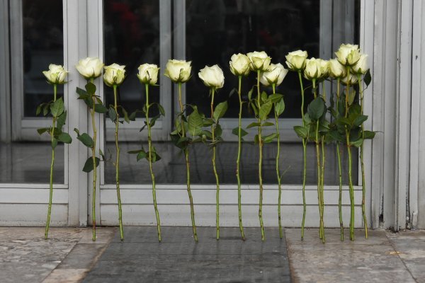 U Nišu obilježeno pet mjeseci od pada nastrešnice u Novom Sadu