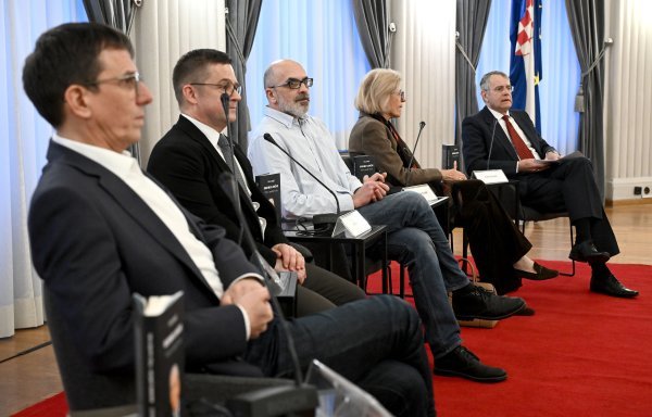 Predstavljanje knjige Ivice Đikića