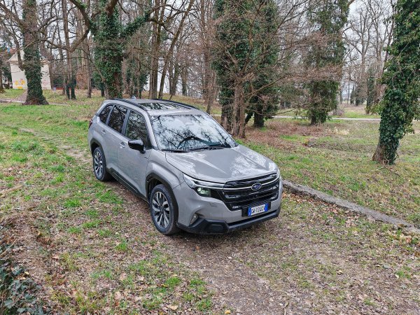 Subaru Forester 2.0i CVT Lineartronic MHEV 136 Premium