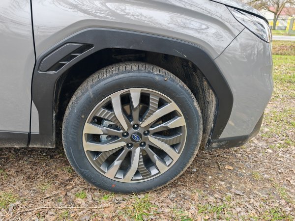 Subaru Forester 2.0i CVT Lineartronic MHEV 136 Premium