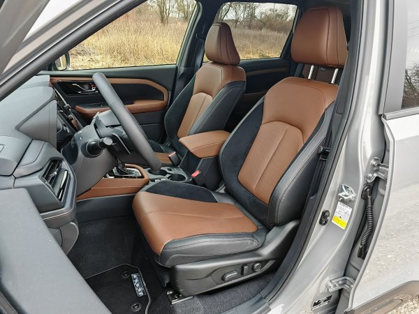 Subaru Forester 2.0i CVT Lineartronic MHEV 136 Premium