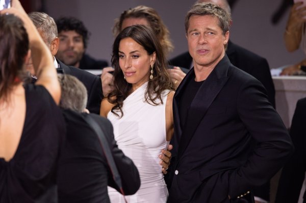 Ines de Ramon i Brad Pitt