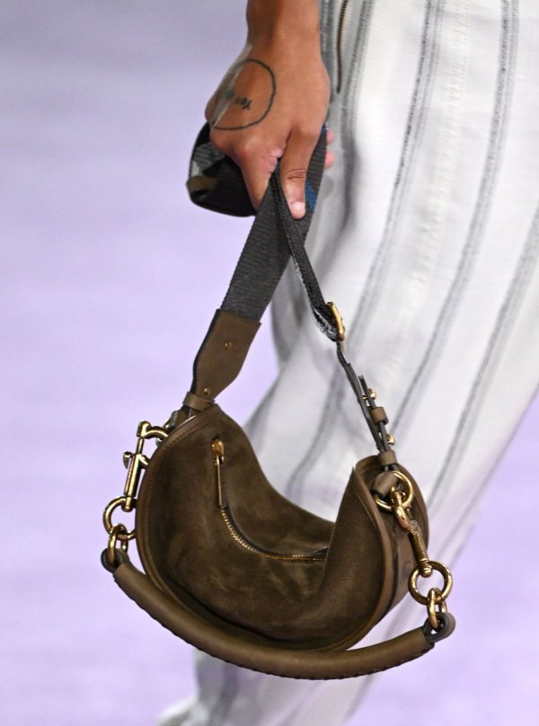 Burberry proljeće/ljeto 2025.