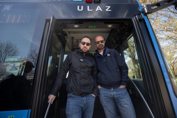 Tomislav Tomašević na predstavljanju električnog autobusa