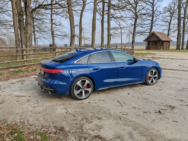 Audi A5 Limousine 40 TFSI quattro S tr