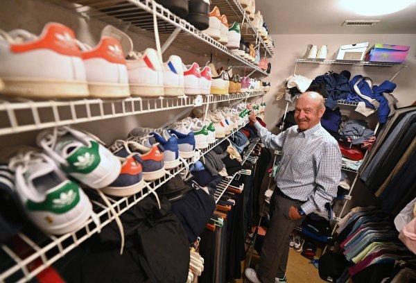 Stan Smith u svom ormaru