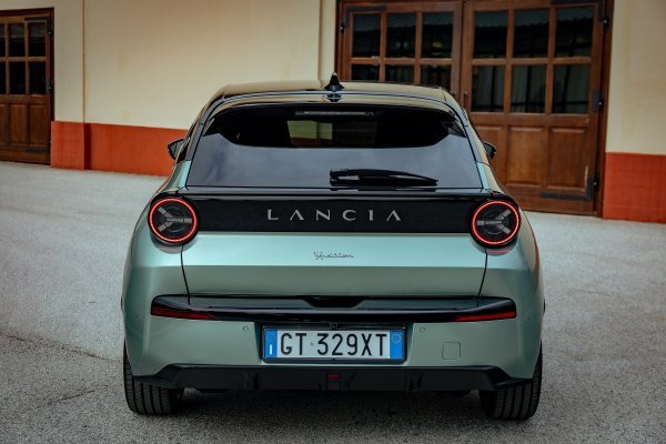 Lancia Ypsilon Electric
