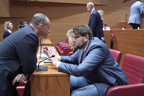 Siniša Hajdaš Dončić i Peđa Grbin