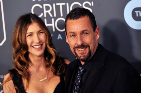 Adam Sandler sa suprugom Jackie