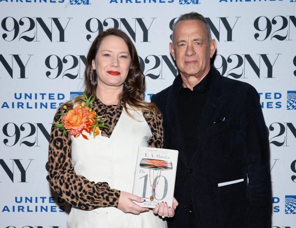 E.A. Hanks i Tom Hanks