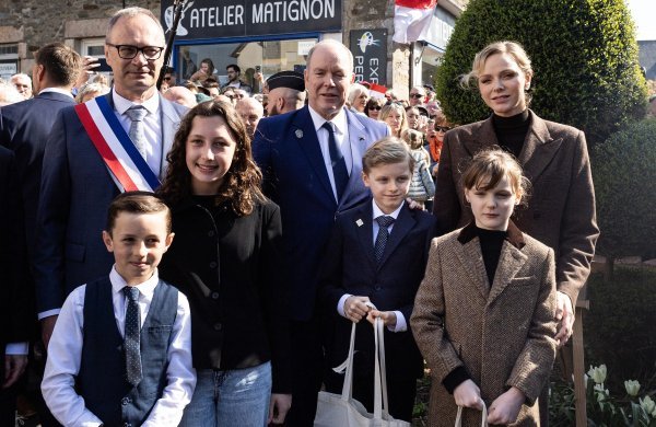 Princ Albert, princeza Charlene i njihova djeca Jacques i Gabriela (2)