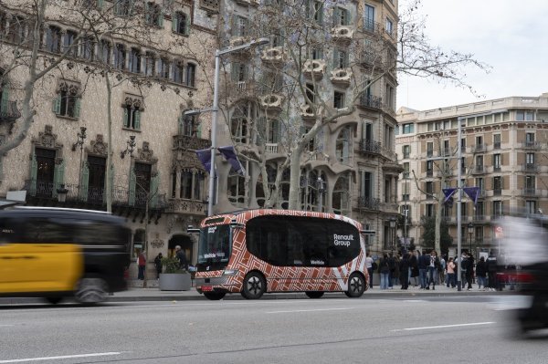 Autonomna vozila za javni prijevoz: Lokalne vlasti i operateri mobilnosti za pristup Renault grupe