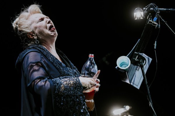 Cantus Ansambl i Lidija Horvat Dunjko, Meandriranja, foto Matej Grgić