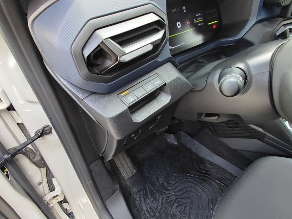 Dacia Duster Journey Hybrid 140