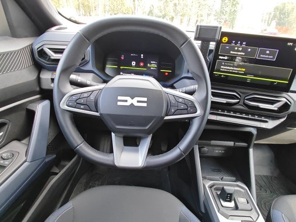 Dacia Duster Journey Hybrid 140