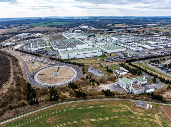 Tvornica INEOS Automotive-a održivija: Otvoreno postrojenje za proizvodnju topline na biomasu