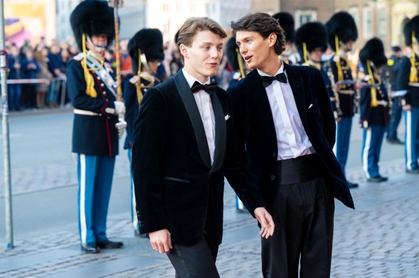 Grofovi Nikolai i Felix
