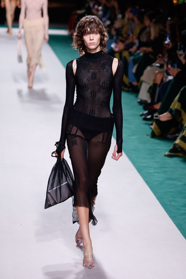 Victoria Beckham, proljeće/ljeto 2025.