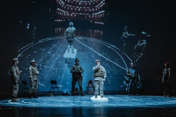 woyzeck_sab_002_120425