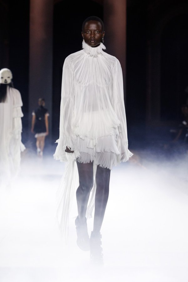 Alexander McQueen SS25
