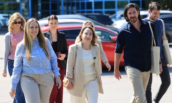 Marija Selak Raspudić predala potpise za kandidaturu