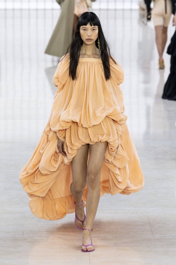 Chloe SS25