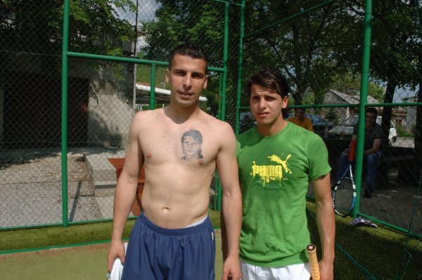Anas Sharbini s bratom Ahmadom