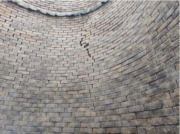 Dimnjak toplane iznutra